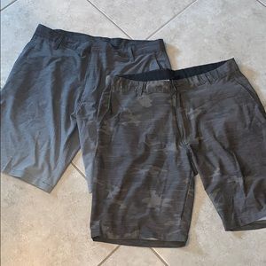 2 pairs men’s shorts